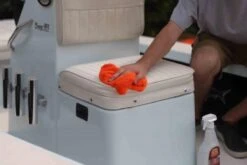 303® Multi-Surface Cleaner - 946 Ml | Veilig Voor Alle Soorten Bekleding En Vinyl. Vlekken Verdwijnen Binnen Enkele Minuten En Verkleurde Oppervlakken Komen Weer Tot Leven. 9 303® Multi-Surface Cleaner - 946 Ml | Veilig Voor Alle Soorten Bekleding En Vinyl. Vlekken Verdwijnen Binnen Enkele Minuten En Verkleurde Oppervlakken Komen Weer Tot Leven. -Schoonmaakproducten Winkel 1200x800 5